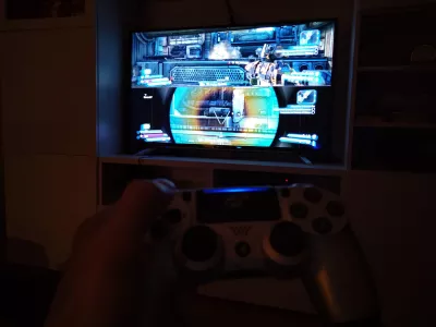 Multiplayer diivan mängud PS4 jaoks : Playing Borderlands Eelkandmine on PS4 split screen couch coop